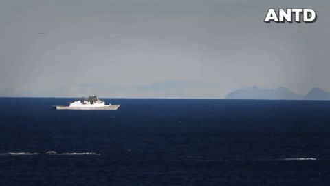 [ẢNH] Chiến hạm siêu dị Mỹ bất ngờ phóng sát thủ diệt hạm mạnh nhất thế giới gần biển Đông