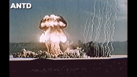 [ẢNH] Sức mạnh hủy diệt của pháo hạt nhân Mỹ có thể khiến mọi thứ 'bốc hơi'
