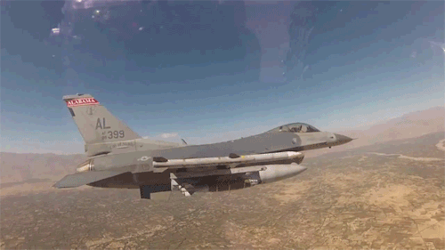 [ẢNH] Mỹ ngưng cấp tên lửa sát thủ từng phá nát Su-24 Nga cho F-16 của Iraq