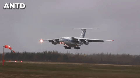 [ẢNH] Dấu hiệu Nga thực chất cung cấp cho Syria S-400 dưới vỏ bọc S-300