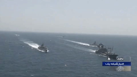 [ẢNH] Tàu chở dầu liên tiếp bị tấn công tại eo Hormuz, Iran đối diện 