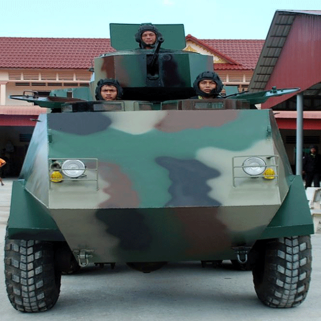 Xe thiết giáp 'hai lúa' Việt Nam chế tạo được biên chế cho đơn vị tinh nhuệ nhất Campuchia