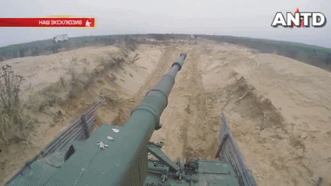 [ẢNH] Khó tin khi pháo khổng lồ Nga lại bắn chính xác như súng bắn tỉa