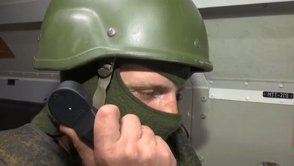 Nga dùng 'cuồng phong lửa' BM-30 để tập kích kho đạn phương Tây chuyển cho Ukraine