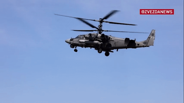 Trực thăng tấn công Ka-52 Nga được phái truy sát thiết giáp Ukraine