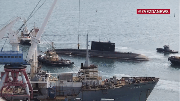 Vỉ sao Nga phải bổ sung ngay tàu ngầm cao tuổi nhất hạm đội Biển Đen?