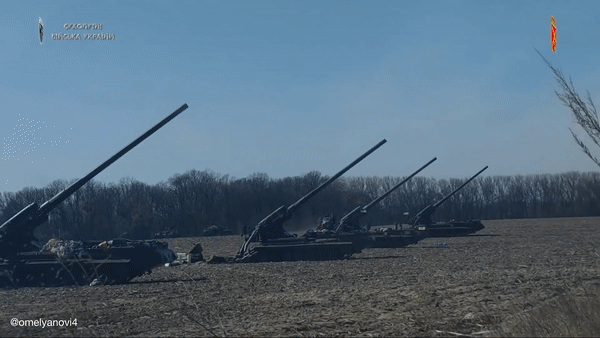 Nga tăng cường pháo có thể bắn đạn hạt nhân, chiến trường Ukraine thêm ác liệt