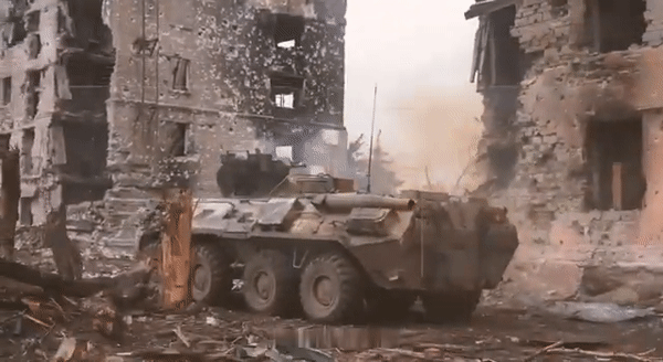 'Báo thép' BTR-82A Nga bị Ukraine ‘bắt sống’