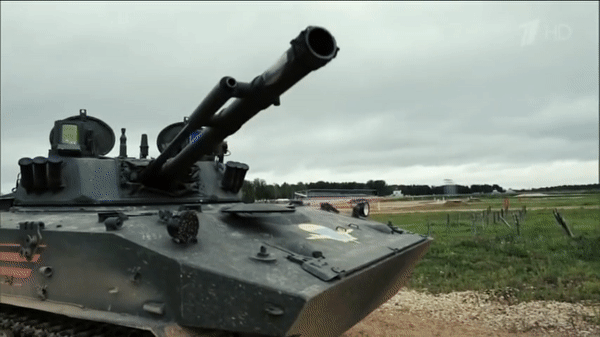 Thiết giáp nhảy dù BMD-4M hiện đại nhất của Nga tăng cường thêm tới Ukraine