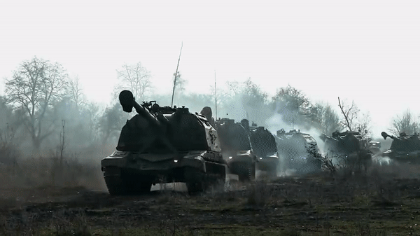 Siêu pháo tự hành 2S19M2 Nga có thể hiện được sức mạnh tại Ukraine?