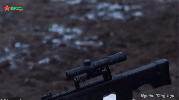 Súng trường ShAK-12 bắn xuyên tường của đặc nhiệm Nga tham chiến tại Ukraine