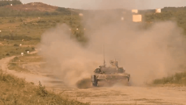 Hình ảnh rõ nét bên trong siêu tăng T-90M Nga tại chiến trường Ukraine?