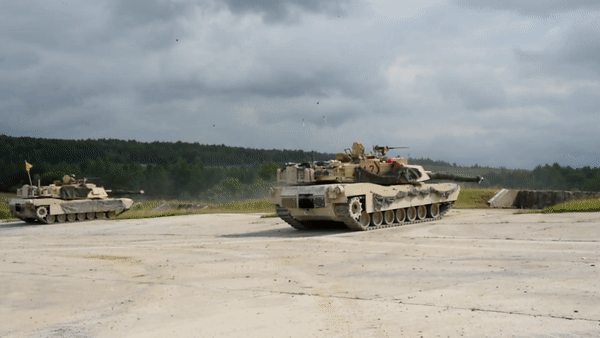 Xe tăng M1A2 Abrams nguy hiểm ra sao trong tay lục quân Mỹ?
