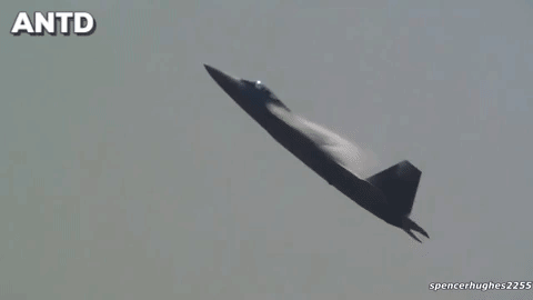 'Chim ăn thịt' F-22 được Mỹ triển khai tại Trung Đông để gửi tín hiệu nóng tới Iran?