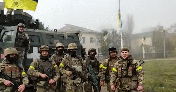 Thách thức gì sẽ đến với Ukraine khi Nga rút quân khỏi Kherson?