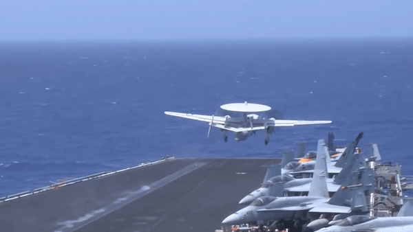 'Mắt thần' E-2T/K đảo Đài Loan có thể đánh hơi mọi động tĩnh trên eo biển?