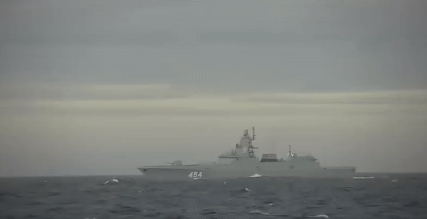 Chiến hạm đầu tiên mang tên lửa siêu thanh của Nga ra biển thử nghiệm