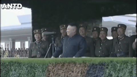 Triều Tiên bất ngờ cho trận địa pháo khai hỏa ra biển để thị uy