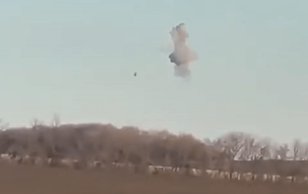 Tên lửa phòng không nào của Ukraine đã bắn hạ trực thăng Ka-52 Nga?