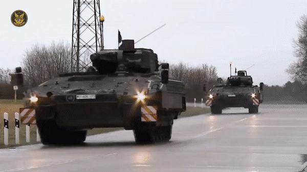 Hàng loạt thiết giáp tối tân Puma Đức đồng loạt hỏng sau diễn tập