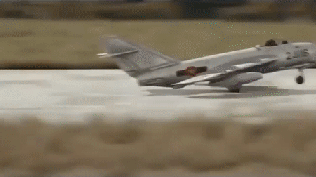 MiG 17 Việt Nam hạ gục F-105 'Thần sấm' và F-4 'Con ma' khiến Mỹ bàng hoàng