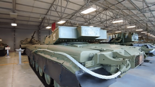 Xe tăng Liên Xô trang bị đại pháo 152mm vì sao huỷ bỏ?