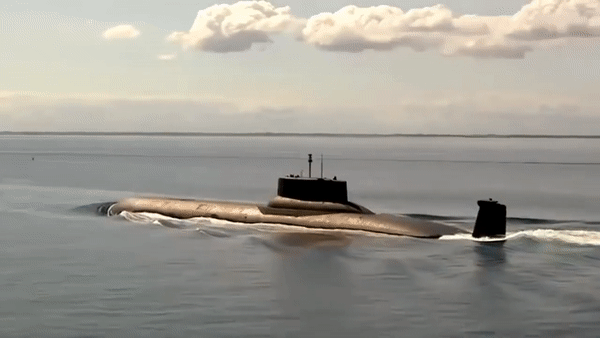 Vì sao Nga phải loại biên tàu ngầm hạt nhân lớn nhất thế giới