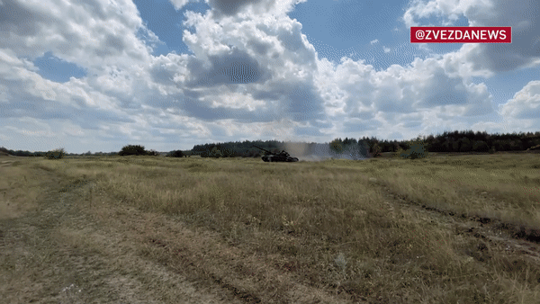 Xe tăng T-72B của quân đội Nga uy lực cỡ nào?