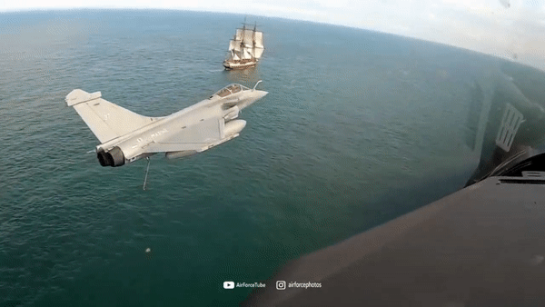 Ấn Độ sẽ mua siêu tiêm kích hạm Rafale-M đắt đỏ của Pháp?