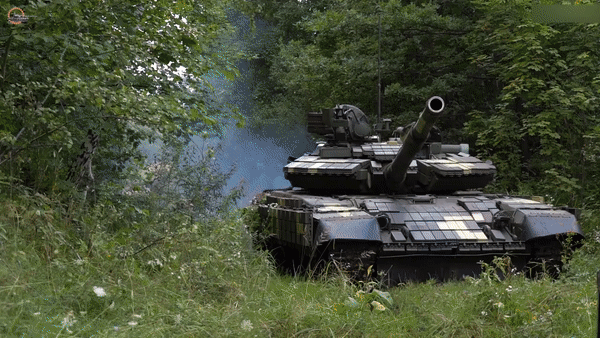 Xe tăng T-64BV Mod 2017 có thể đấu ngang ngửa với T-90A?