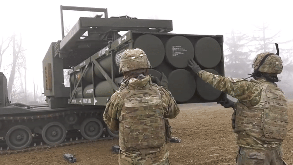 Mỹ chi 194 triệu USD để nâng cấp pháo phản lực đa nòng lên chuẩn M270A2
