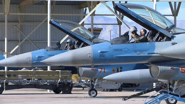 Mỹ cho phép đồng minh chuyển chiến đấu cơ F-16, động thái sẽ thay đổi cục diện chiến trường?