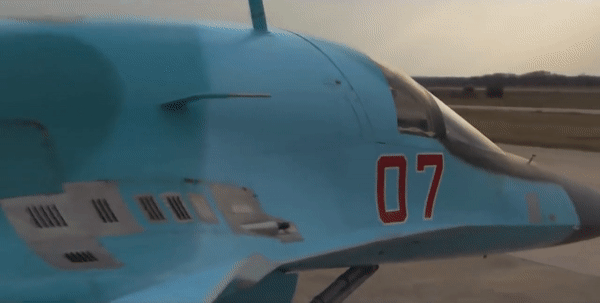 Su-34M Nga ra đời, khắc phục yếu điểm của 'thú mỏ vịt' Su-34