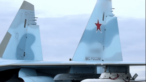 Mỹ cáo buộc tiêm kích Su-35S Nga quấy rối UAV MQ-9 tại Syria