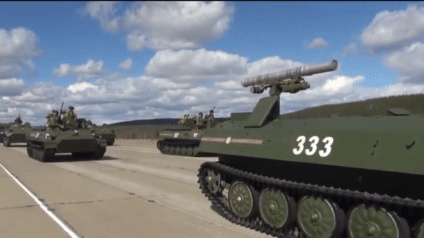 Thiết giáp huyền thoại MT-LB Liên Xô được Nga gắn thiết bị đối phó UAV