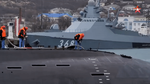 Hải quân Nga nhận thêm tàu ngầm 'hố đen đại dương' Kilo cực hiện đại