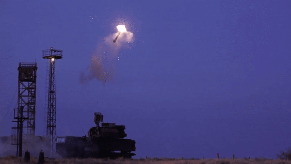 'Rồng lửa' Tor-M1 là 'ngôi sao sáng' của quân đội Nga tại Đông Âu