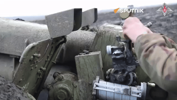 Vì sao lựu pháo D-30 huyền thoại Liên Xô được tin dùng trở lại?