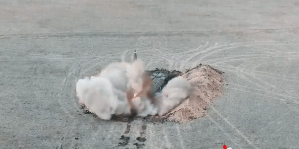 Uy lực loại tên lửa Iskander vừa phá hủy tổ hợp Patriot