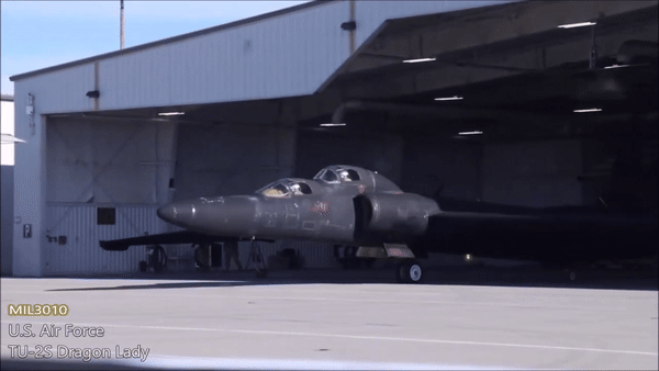Mỹ mất tới 3 năm để hồi sinh trinh sát cơ TU-2S siêu hiếm