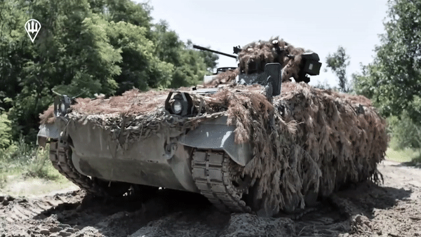 Lính Nga chê xe chiến đấu bộ binh Đức cấp cho Ukraine dễ sa lầy