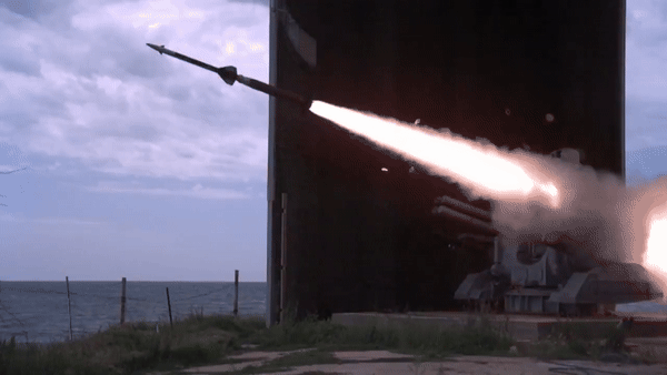 Pantsir-SE Nga bắn hạ tên lửa hành trình Storm Shadow ngay lần đầu ra trận