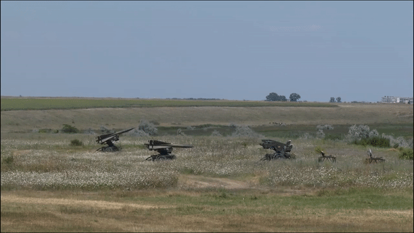 Mỹ bán khẩn cấp gói bảo dưỡng tên lửa phòng không HAWK cho Ukraine