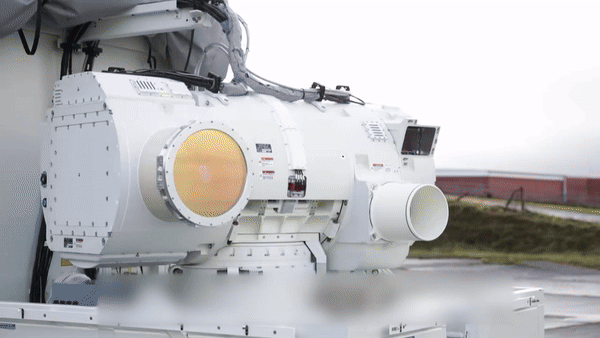 Anh muốn sớm chuyển pháo laser 'Lửa Rồng' chuyên diệt drone cho Ukraine