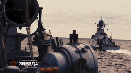 [ẢNH] Ngành đóng tàu quân sự Nga tiếp tục 