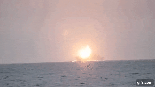 Tên lửa siêu thanh Zircon Nga khiến Lầu Năm Góc ‘lo lắng đi kèm tức giận’