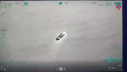 UAV Bayraktar TB2 Ukraine diệt liền 2 xuồng cao tốc Raptor Nga