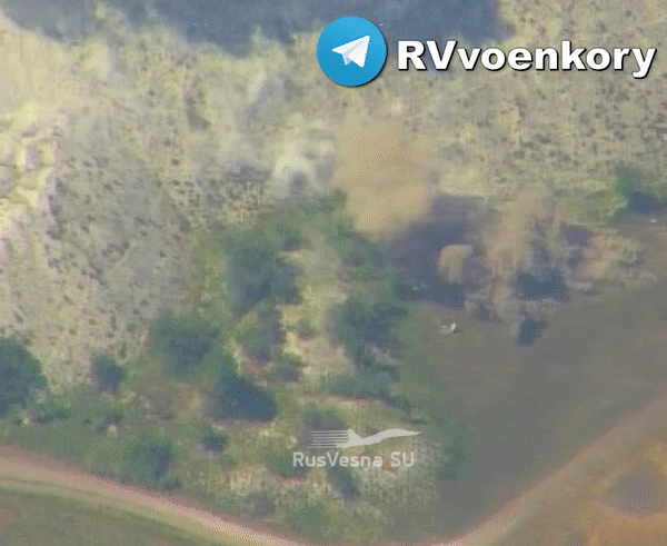 Đòn tấn công chính xác của Nga lập tức phá hủy pháo tự hành Dana Ukraine