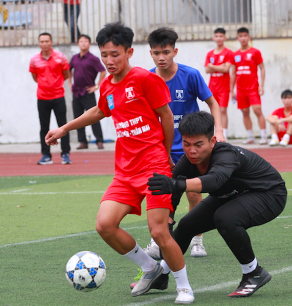 Hình ảnh loạt trận 13h30 ngày 23-11 ảnh 14