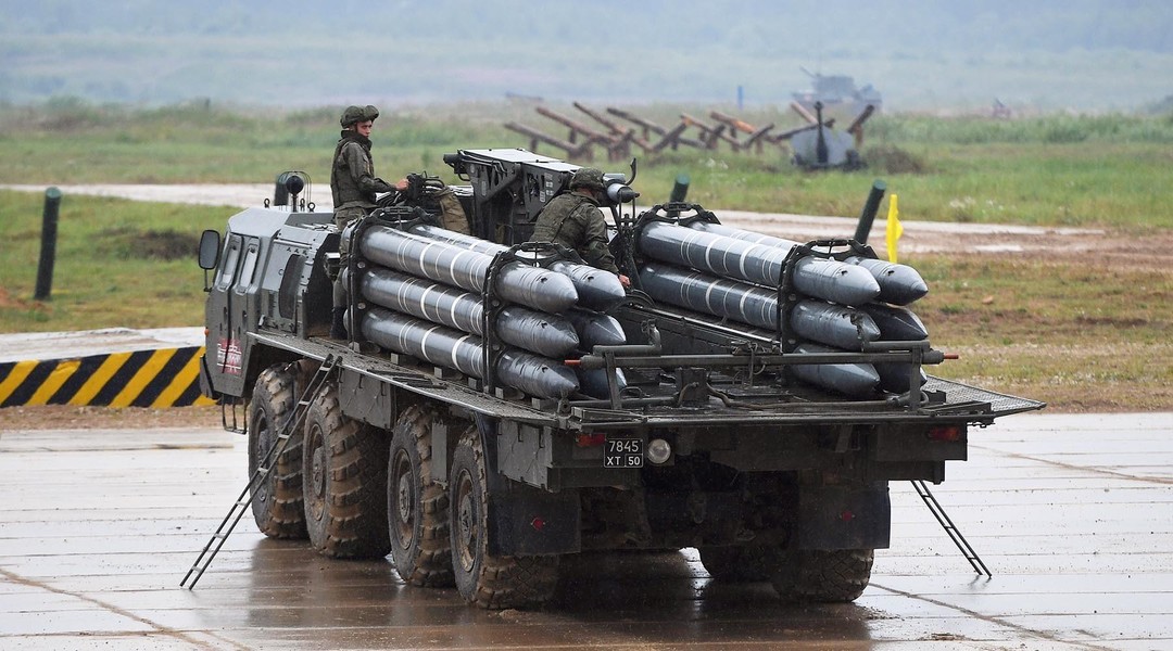 Quân đội Nga nhận loạt pháo phản lực Tornado-S, đối trọng với HIMARS của Ukraine ảnh 16